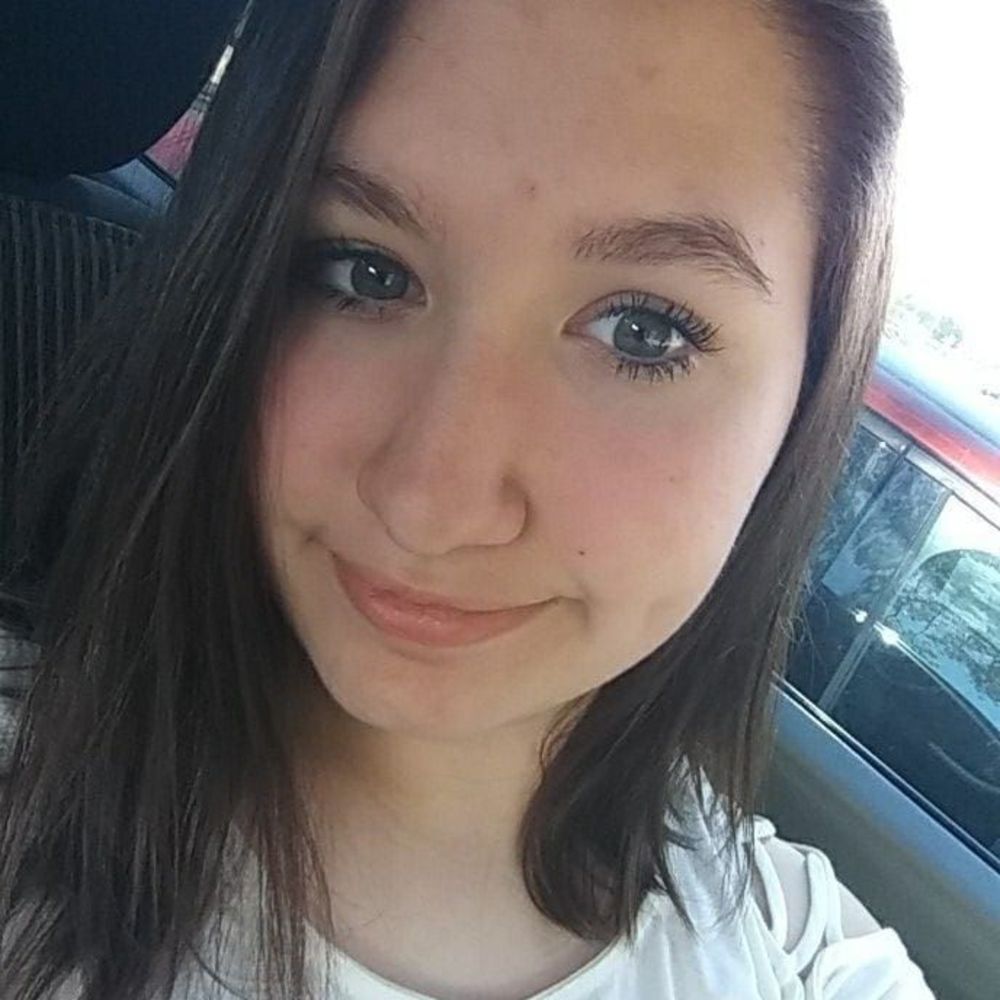 Meet your Posher, Kaylee